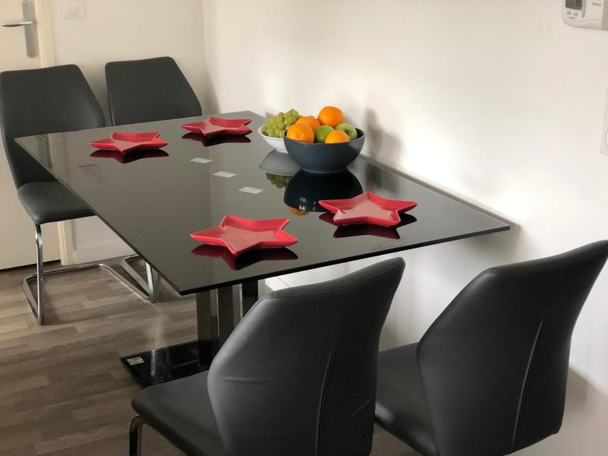 Grande Chambre 14 M2 Avec Salle De Bain Privative A Nanterre Prefecture Proche La Defense Arena Campus Sncf Et Paris Eksteriør bilde