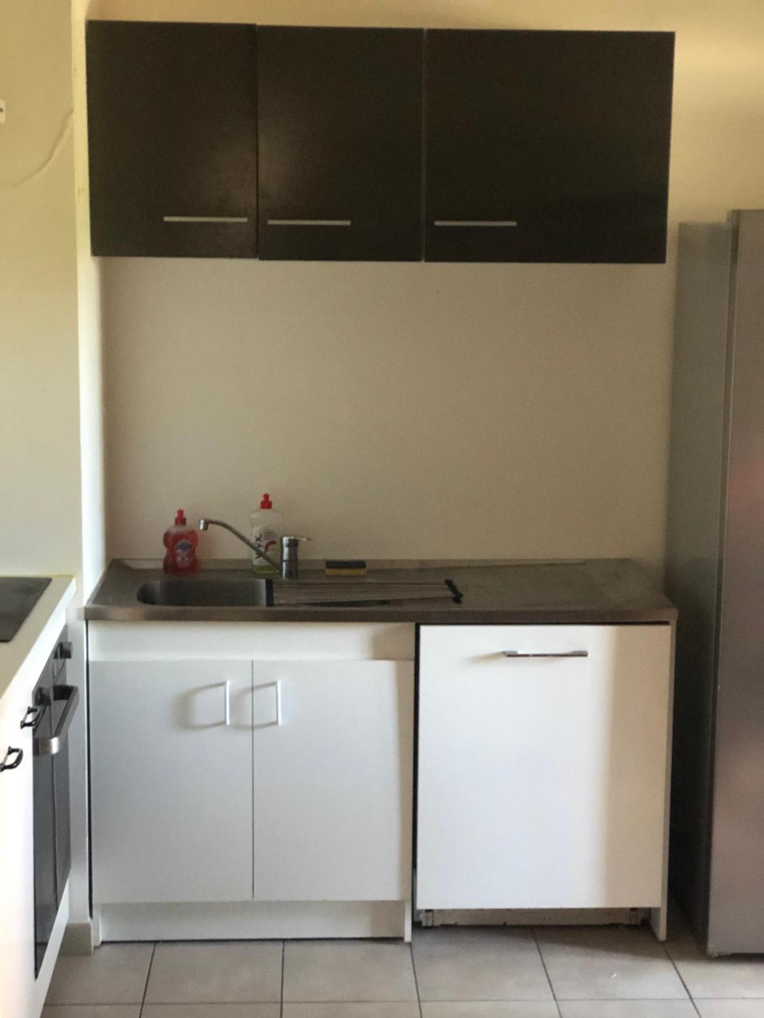 Grande Chambre 14 M2 Avec Salle De Bain Privative A Nanterre Prefecture Proche La Defense Arena Campus Sncf Et Paris Eksteriør bilde